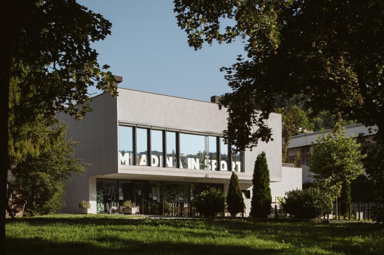 Youth Hostel Trbovlje Buitenkant foto